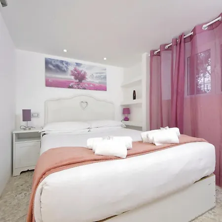4bnb - Domus Colosseo Appartement *