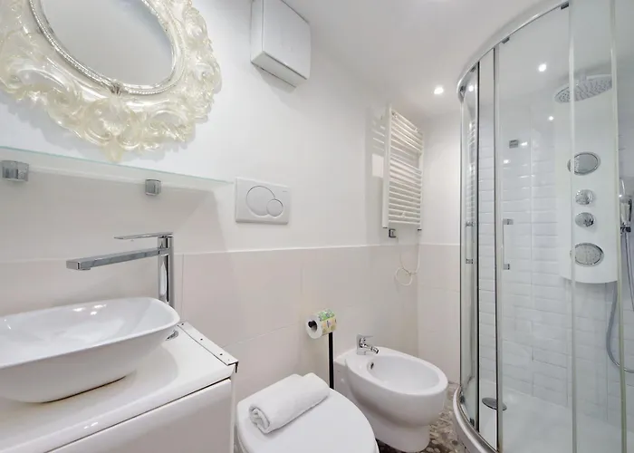 דירה 4bnb - Domus Colosseo רומא