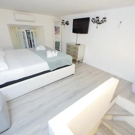 4bnb - Domus Colosseo Апартаменты Рим