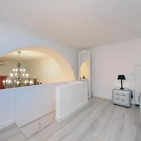 4bnb - Domus Colosseo Rom